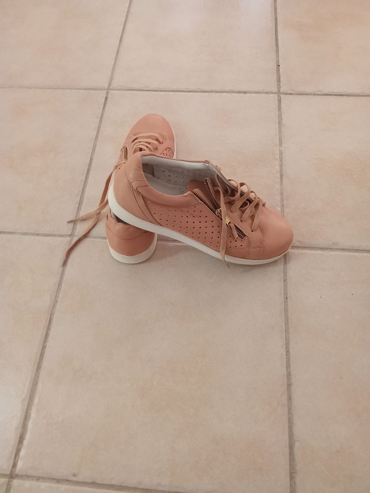 Je vends 10 Bellefontaine (97)