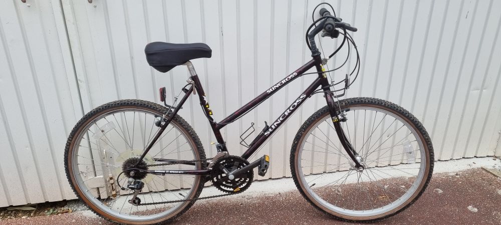 vent v�lo femme 50 Pont-de-l'Arche (27)