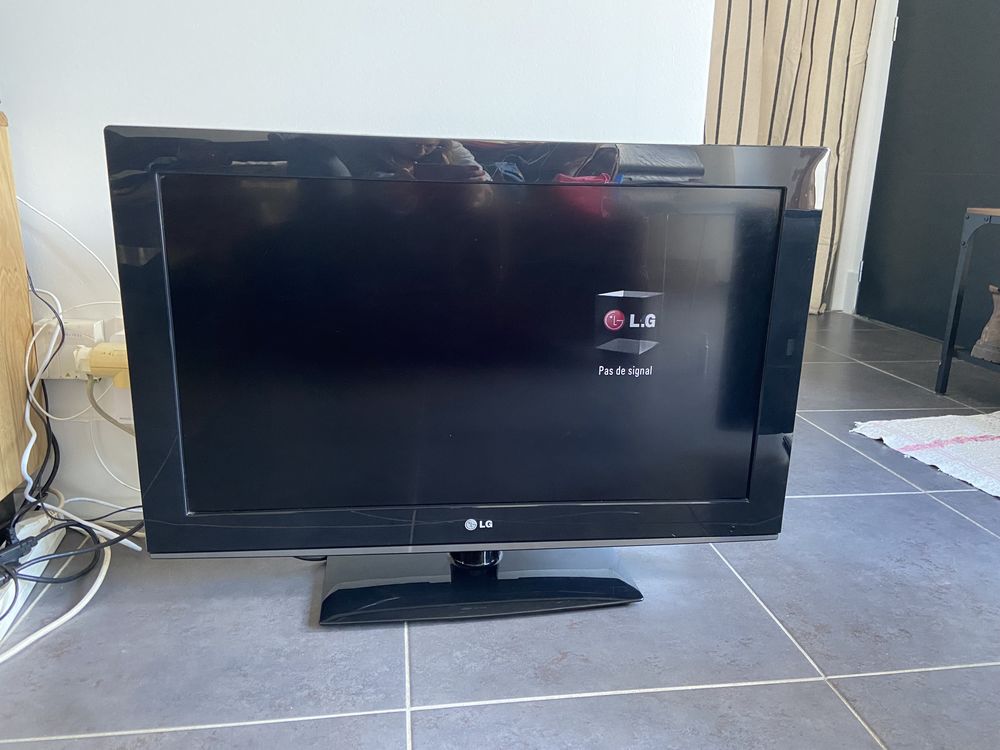 Vente �cran t�l� LG 30 Lav�rune (34)