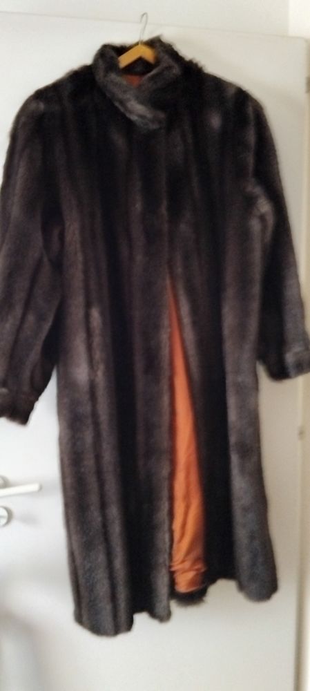 VENTE DE MANTEAUX 850 Les Sables-d'Olonne (85)