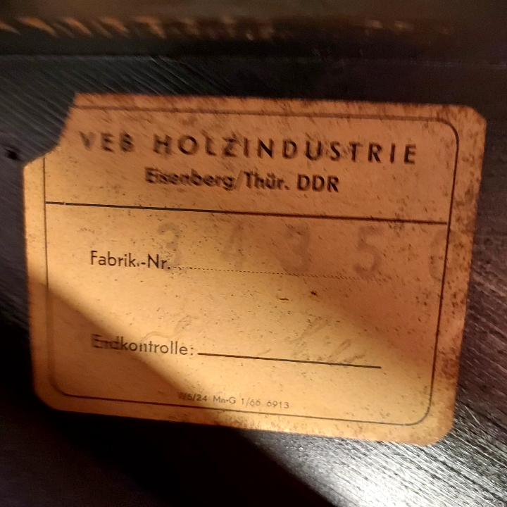 Vente piano droit 350 Marseille 8 (13)