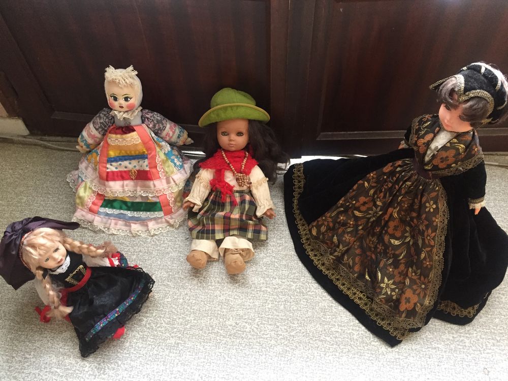 vente poup�es de collections 0 Saint-Genix-sur-Guiers (73)