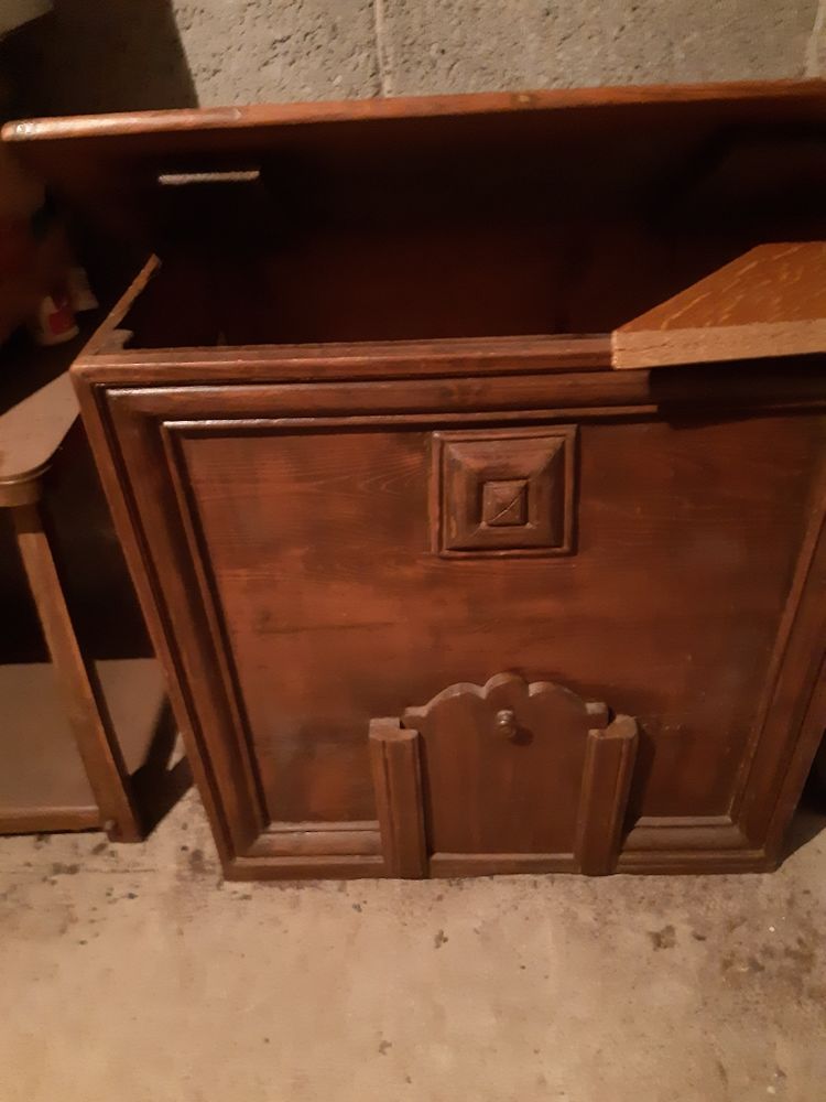 vente 50 Montbrison (42)