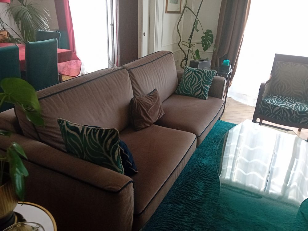 Vente 800 Paris 16 (75)