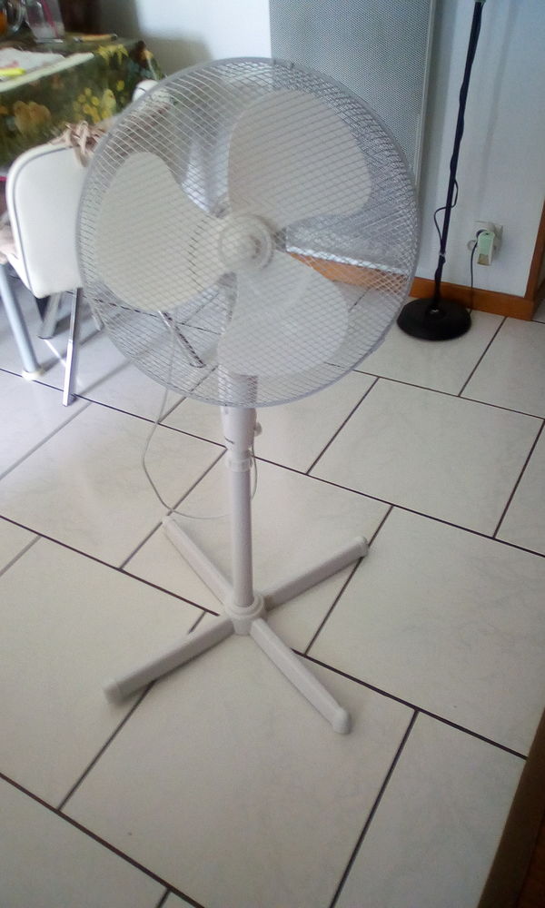 Ventilateur blanc 30 Lorign� (79)