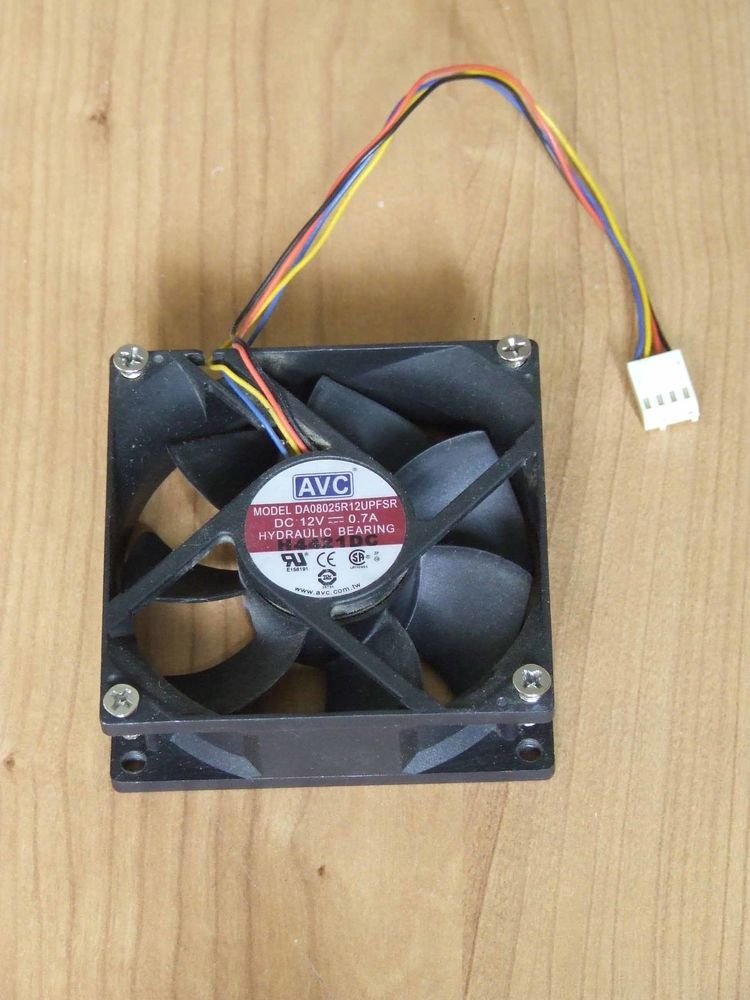 Ventilateur d'ordinateur. AVC. TBE 2 Bagnolet (93)