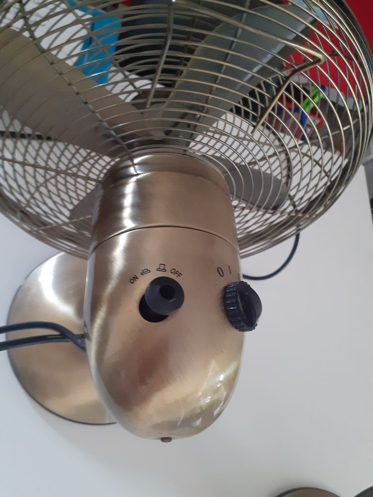 Les 2 ventilateurs fixes ou rotatifs 30 Mont�limar (26)