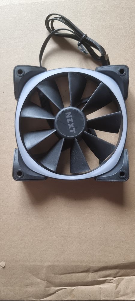 Ventilateurs noirs NZXT 2x 140mm - 1x 120mm RGB 20 Quincy-sous-S�nart (91)