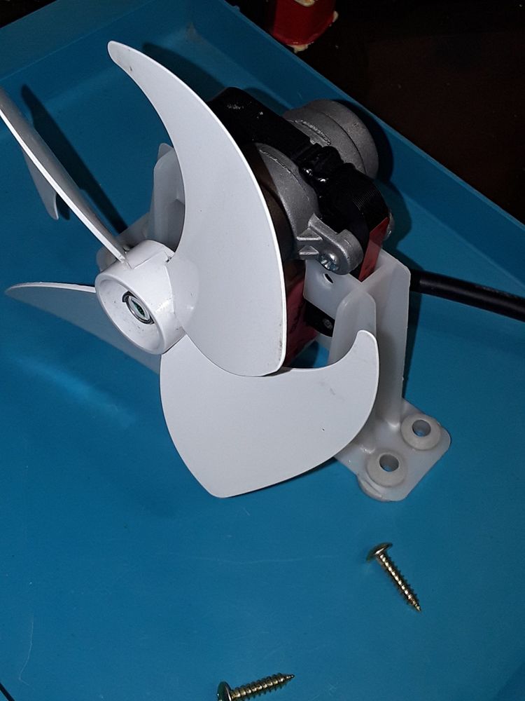 VENTILATION COMPRESSEUR REFRIGERATEUR / CONGELATEUR SANMSUNG 40 Serres-Castet (64)