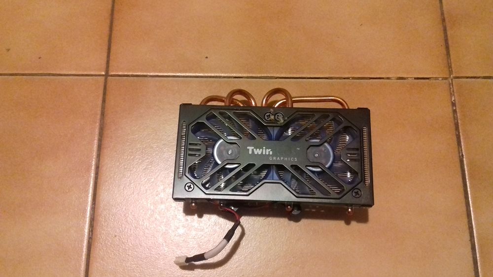 ventirad TwinTech GRAPHICS
15 Sept�mes-les-Vallons (13)