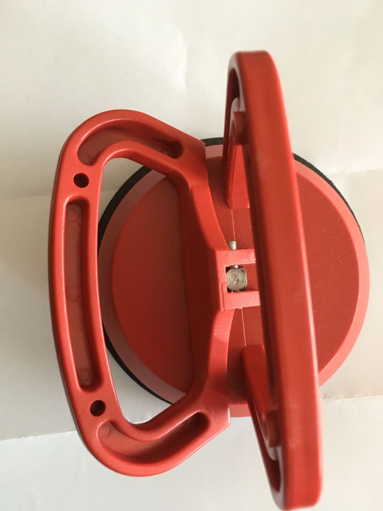 Ventouse 12 Cm pour porte vitre ou enlever les bosses 10 Saint-Marcel (27)