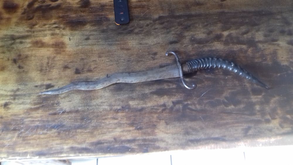 v�ritable kriss 0 Tenay (01)