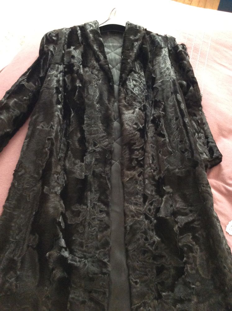 v�ritable manteau Astrakan 50 Bron (69)