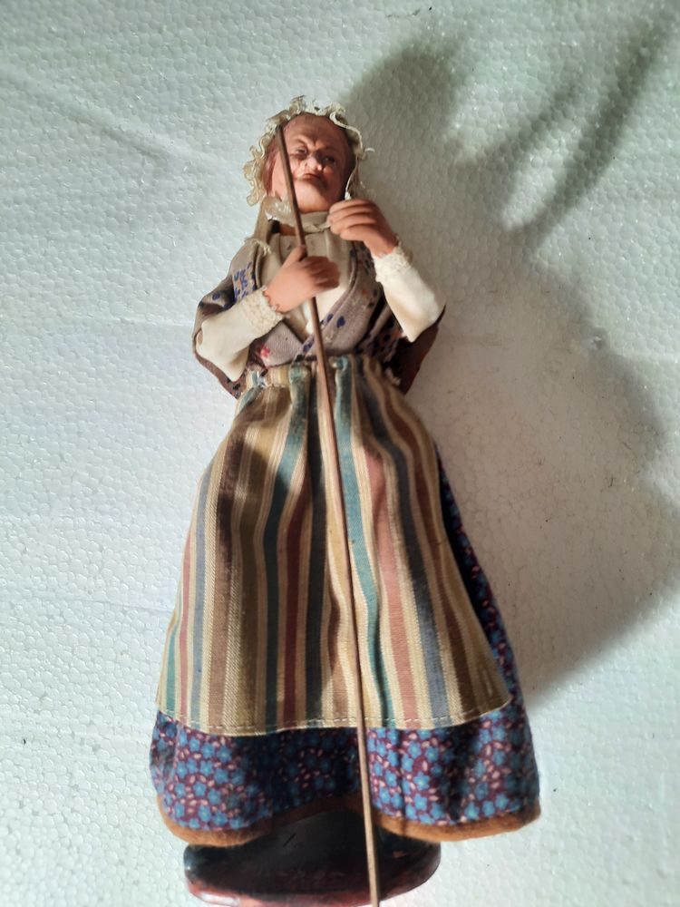 V�ritable santon en argile 15 Gunsbach (68)