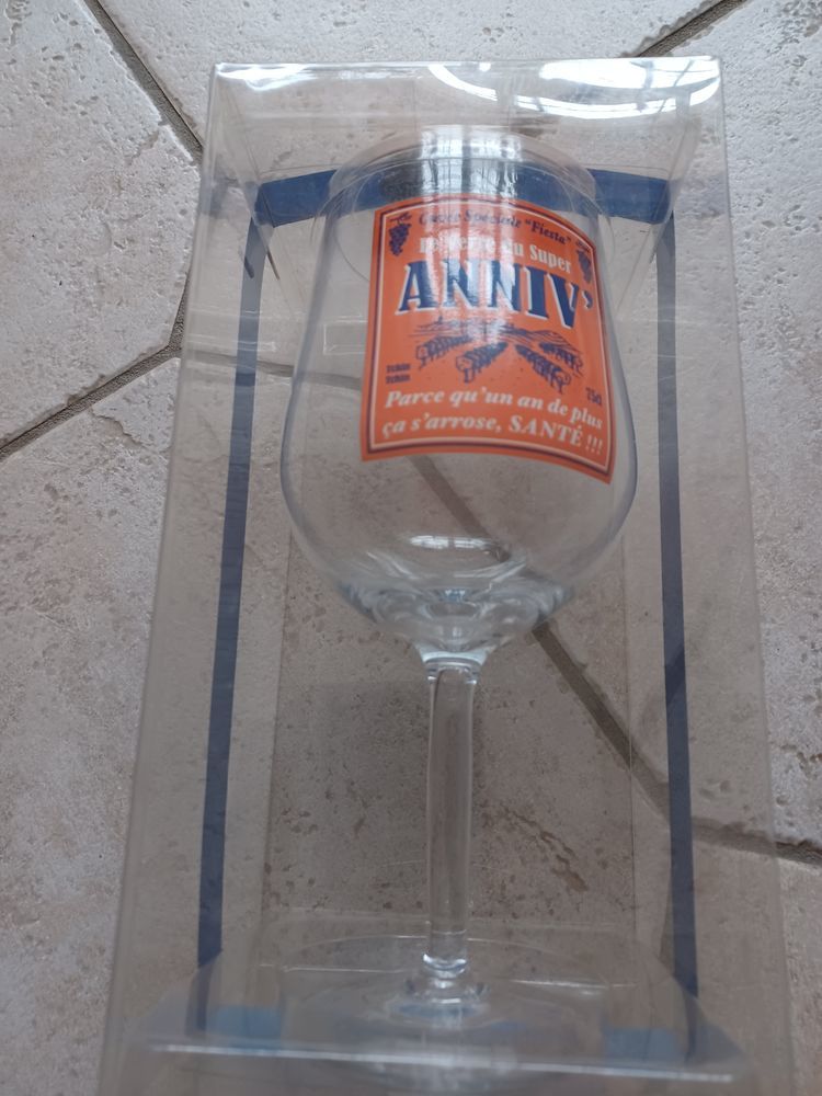 verre anniversaire neuf 2 Paray-le-Monial (71)