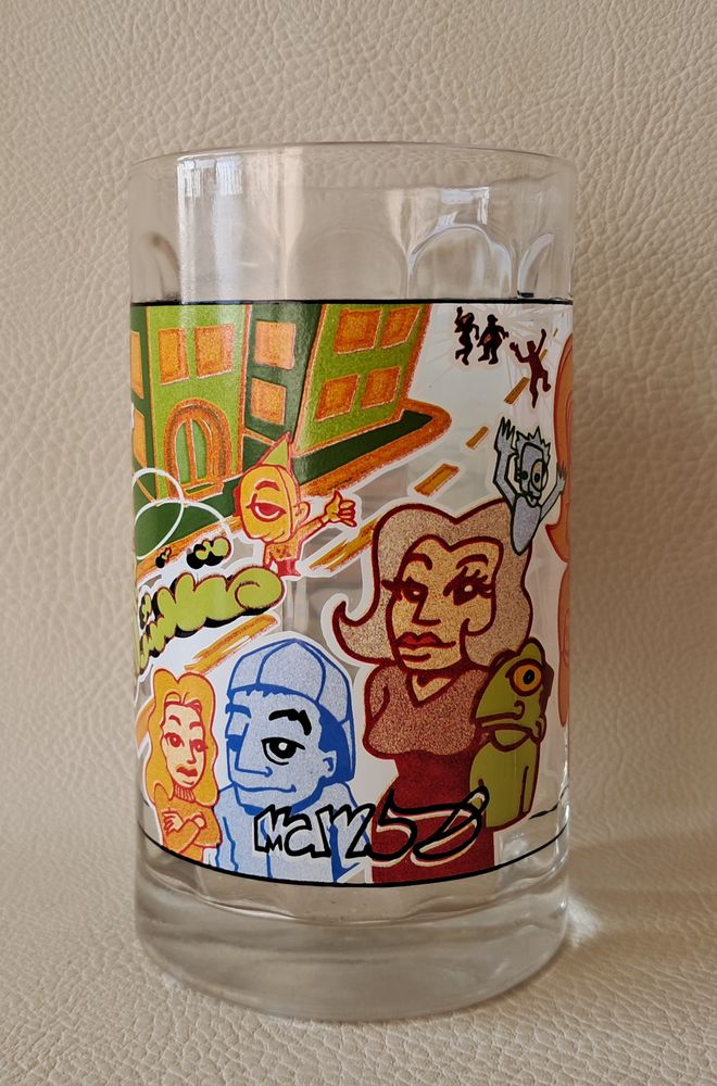 verre � bi�re 25 cl desperados s�rie limit�e street art 
12 Carnon Plage (34)