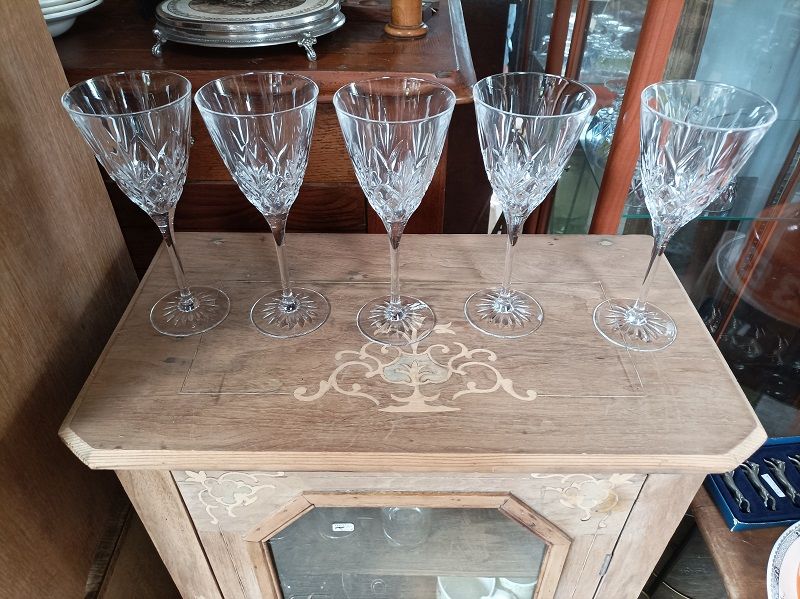 Verre � vin eau cisel� grav� cristal dp 0923047 25 Ploubazlanec (22)