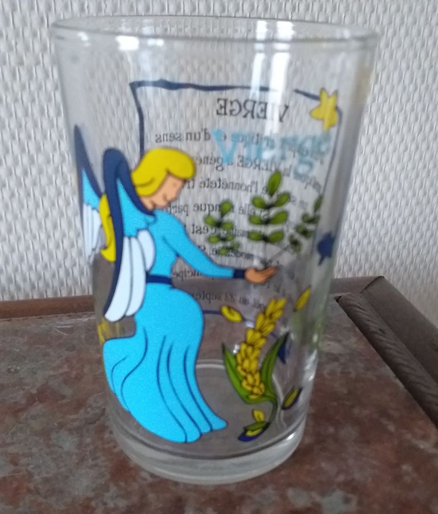 VERRE de collection, signes du zodiaque, horoscope : VIERGE 4 Montauban (82)