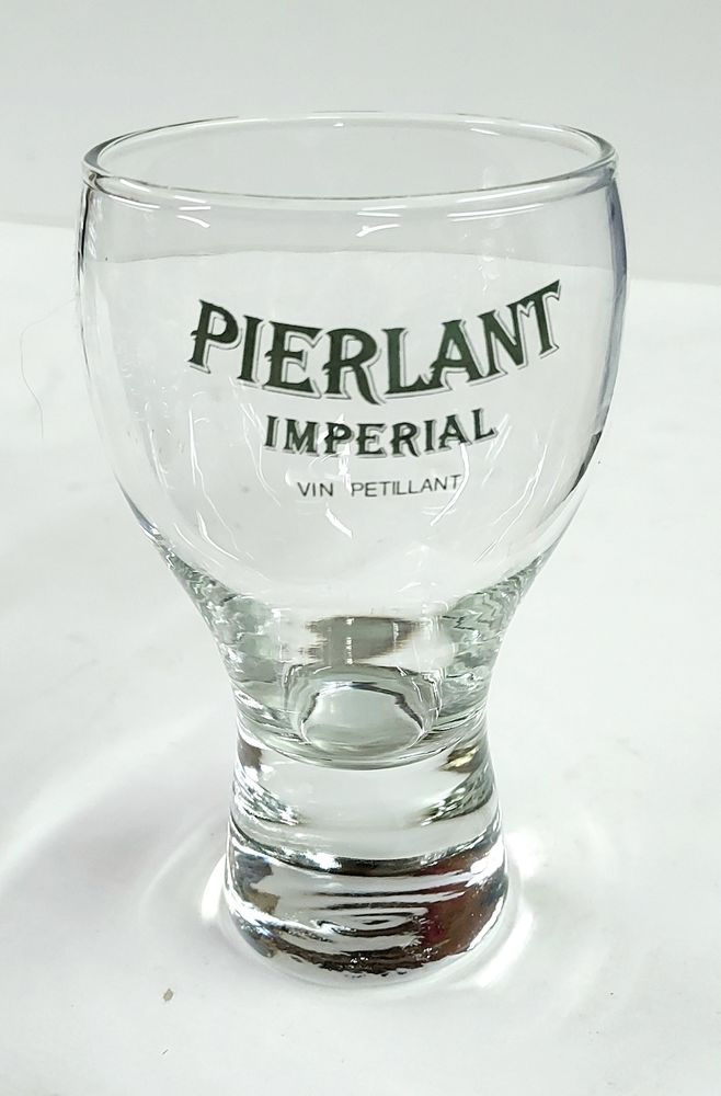 Verre collector Pierlant imp�rial vin p�tillant 4 Montigny-aux-Amognes (58)