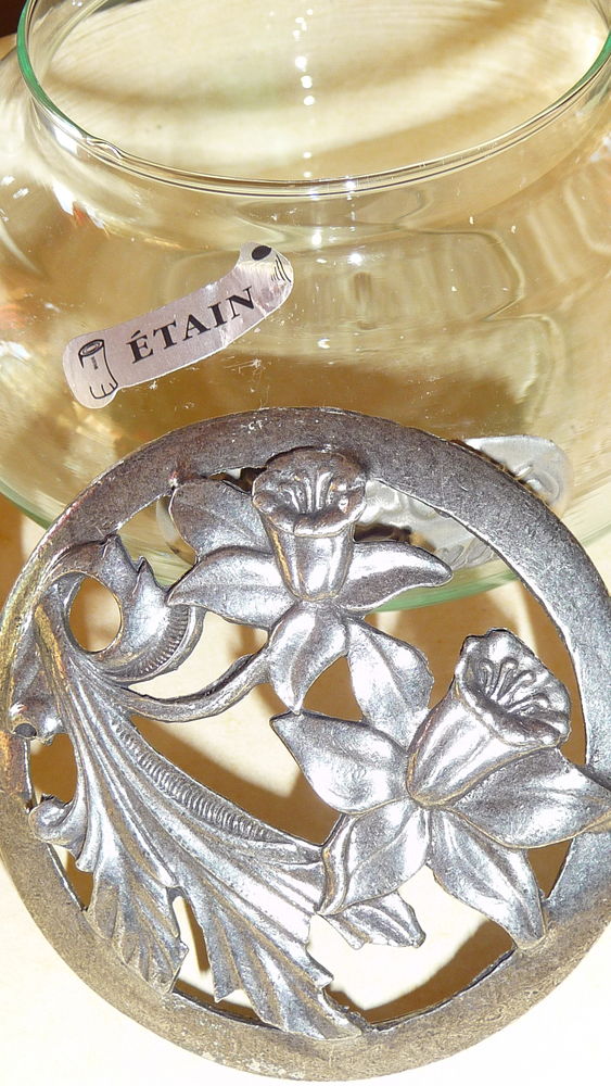  Pot en Verre et �tain Pour Pot Pourri 20 Nice (06)