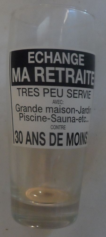 Verre fantaisie retraite en verre neuf vintage
Hauteur 13,5 10 Castries (34)