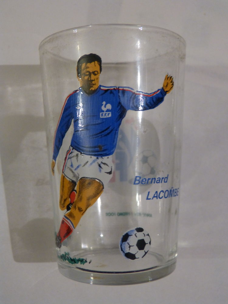 VERRE FOOTBALL BERNARD LACOMBE 1978 5 Brest (29)