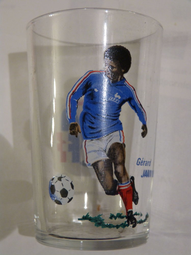 VERRE FOOTBALL GERARD JANVION 5 Brest (29)
