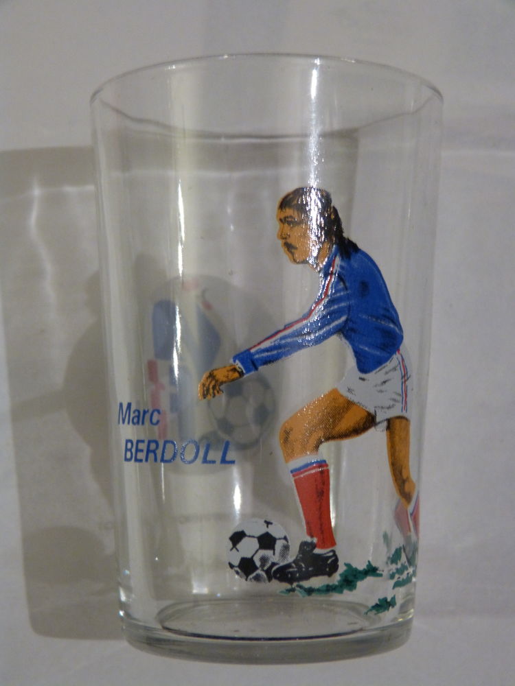 VERRE FOOTBALL MARC BERDOLL 1978 5 Brest (29)