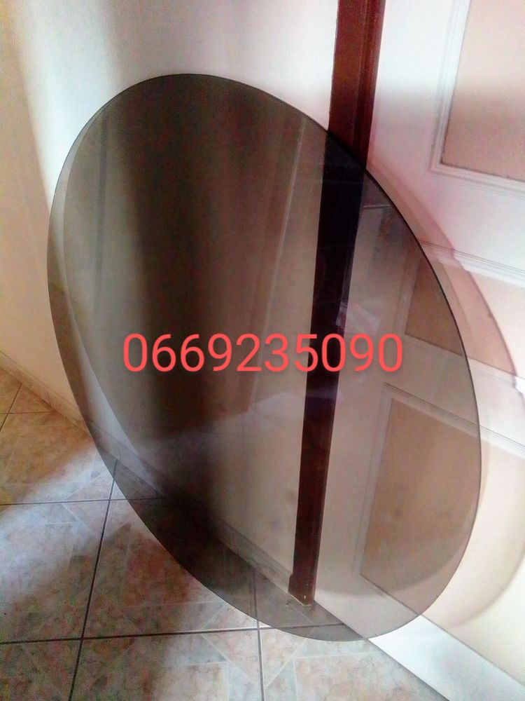 VERRE FUME POUR TABLE RONDE 0 Auzat-la-Combelle (63)