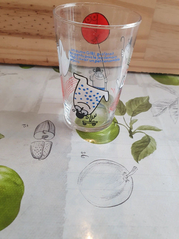 verre Gibi vintage 
made in france 
3 Aubvillers (80)