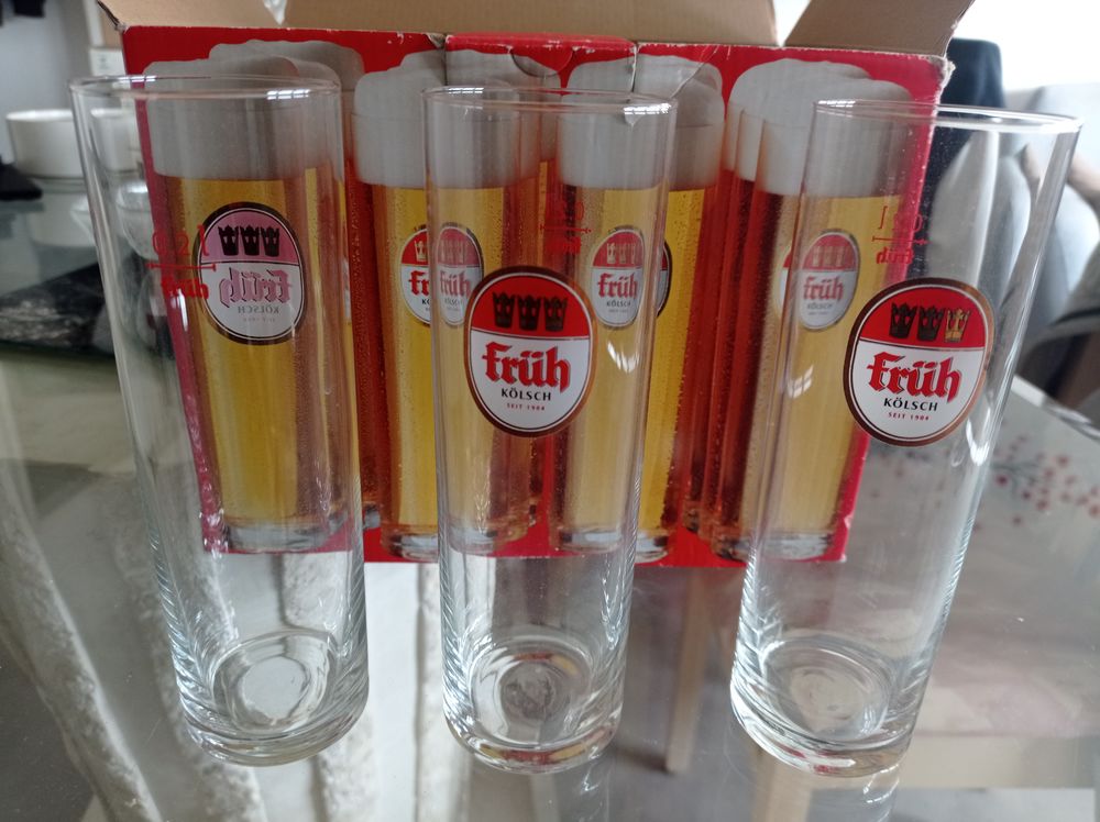 12 verres � bi�re 10 Feurs (42)