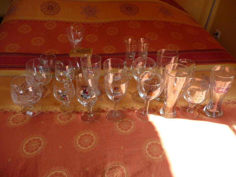 LOT DE 16 VERRES A BIERES AU DETAIL 1 Marly-le-Roi (78)