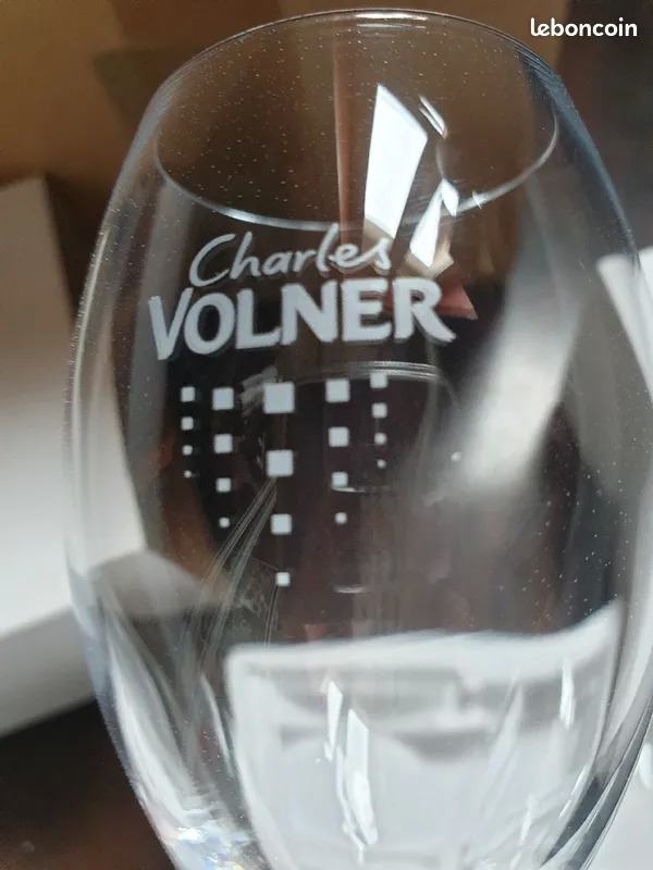  12  Verres champagne s�rigraphi�s   CHARLES VOLNER   20 Saint-Chamond (42)