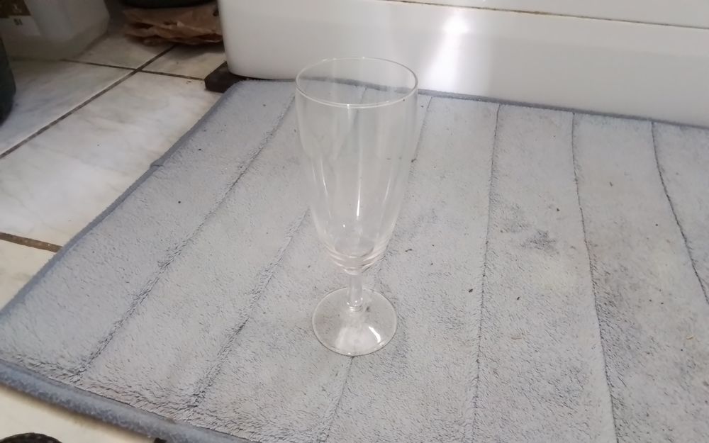 Verres � champagne 60 Vailhauqu�s (34)