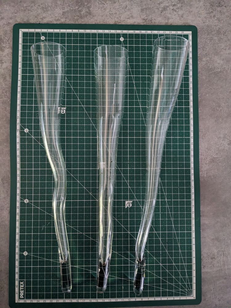 3 verres cornes a boire de 35 � 40 cm champagne bi�re vin co 13 Marseille 13 (13)