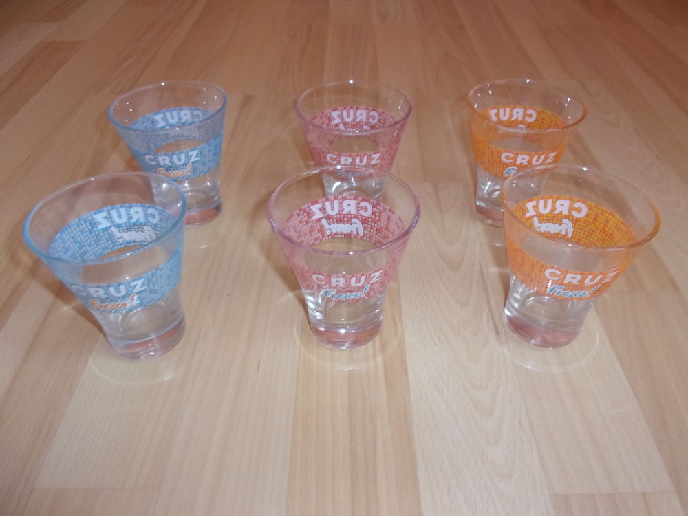 Lot de 6 verres Cruz (Neuf) 10 Ardoix (07)