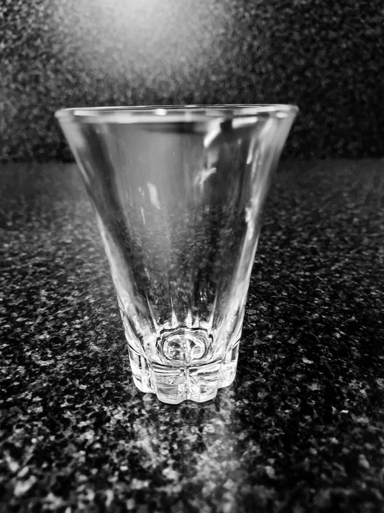 Lot de 5 verres � digestif 3 Montigny-aux-Amognes (58)