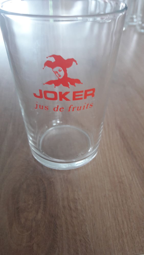6  Verres  Jus  de Fruits  JOKER   ou Fruidan  Vintage 9 Levet (18)