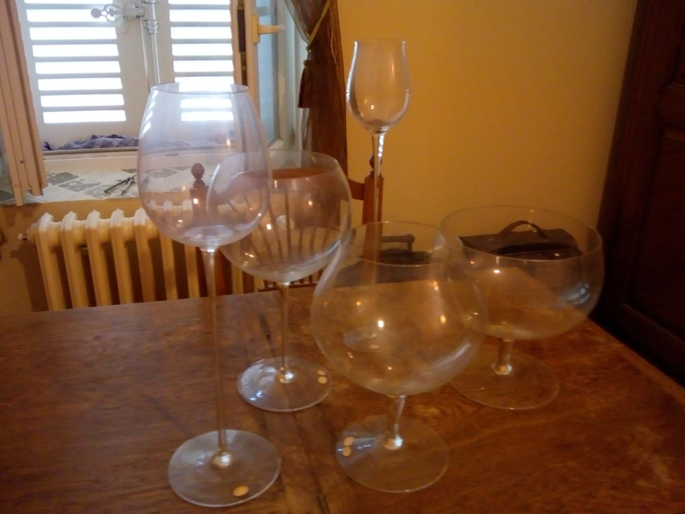 Verres g�ants cristal de boh�me. 0 Vic-le-Comte (63)