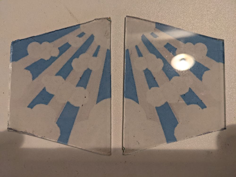 2 VERRES DE LAMPE PIROUETT r�cup�r�s sur une vieille lampe. 15 Marseille 13 (13)