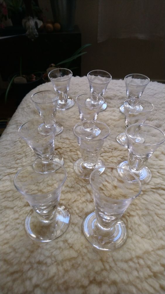 VERRES A LIQUEUR 5 Paris 11 (75)