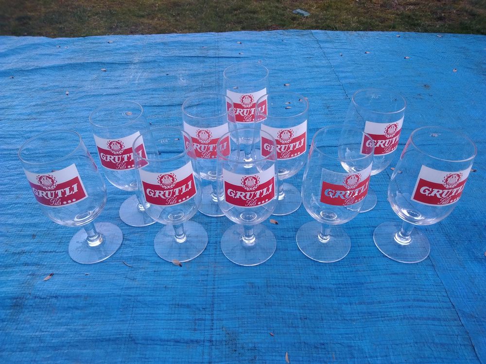 10 verres � pied GRUTLI en cristal 120 L�signy (77)