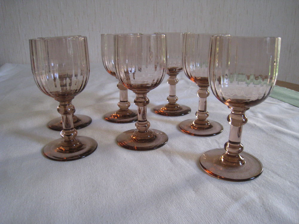7 verres � porto anciens stri�s 0 Vinay (38)