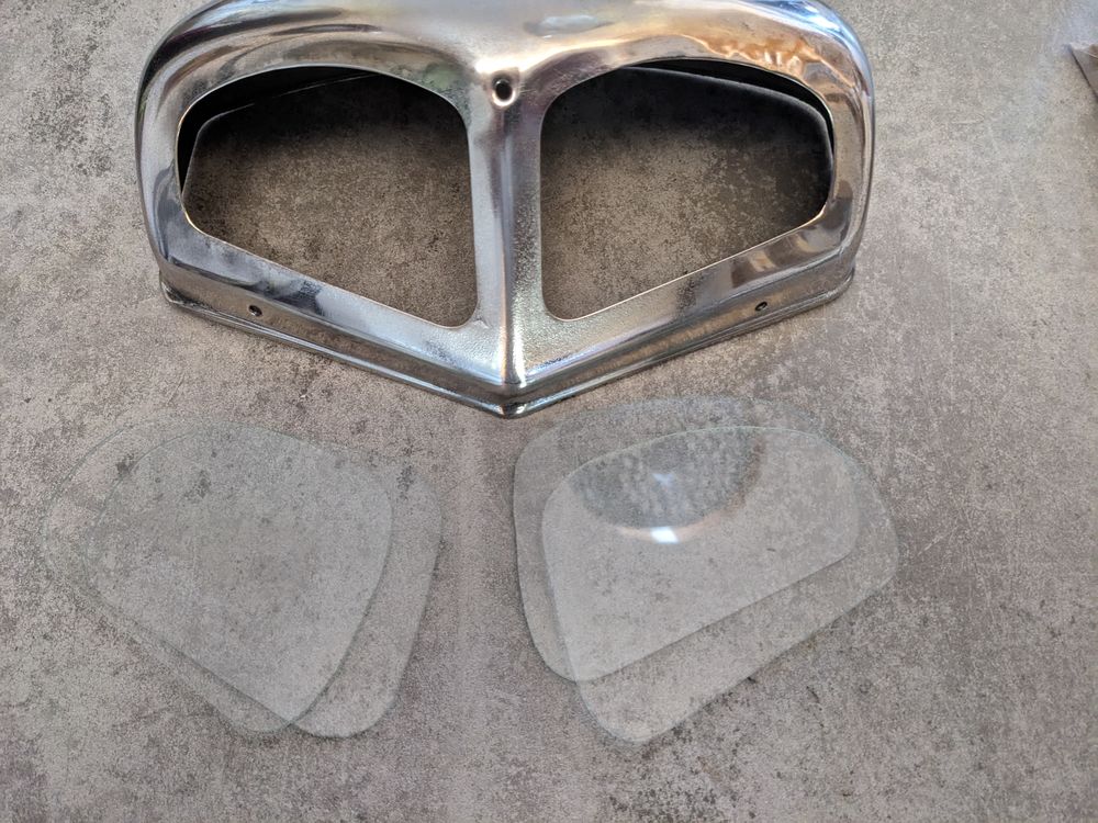 4 verres pour lampe PIROUETT mouche ou fourmi Transparents a 20 Marseille 13 (13)