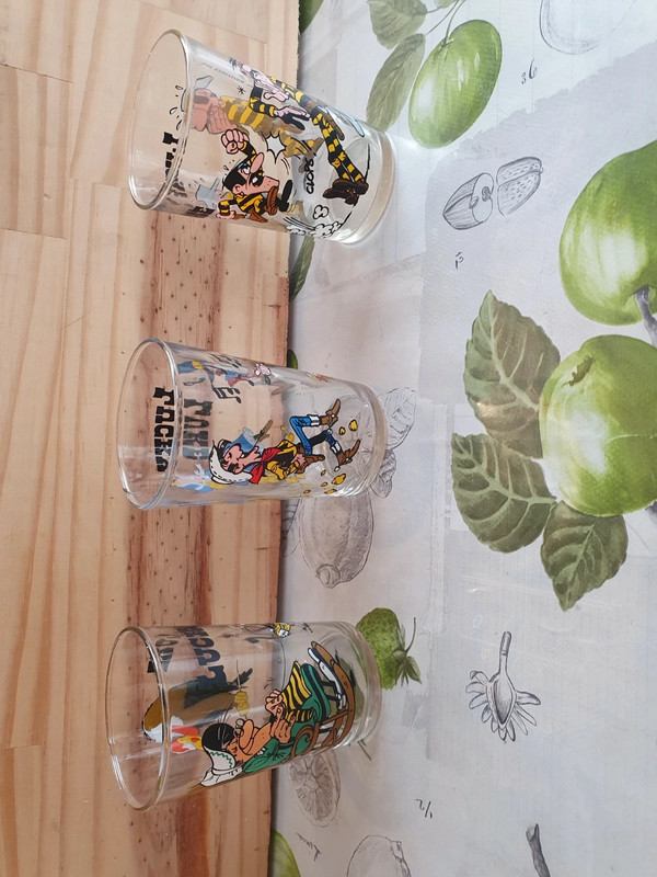 lot de 3 verres vintage 
made in france 
Lucky Luke 30 Aubvillers (80)