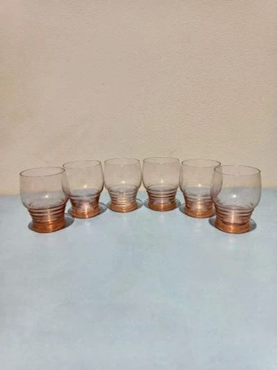 Lot 6 verres vintage rose ann�es 70 liqueur
Tr�s bon �tat�Ro 12.5 Surville (27)