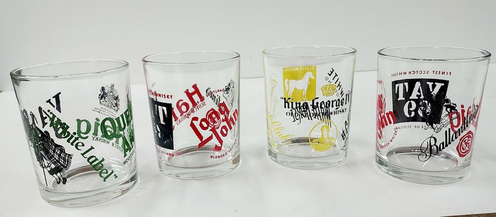 Lot de 4 verres � whisky ou ap�ritif 6 Montigny-aux-Amognes (58)