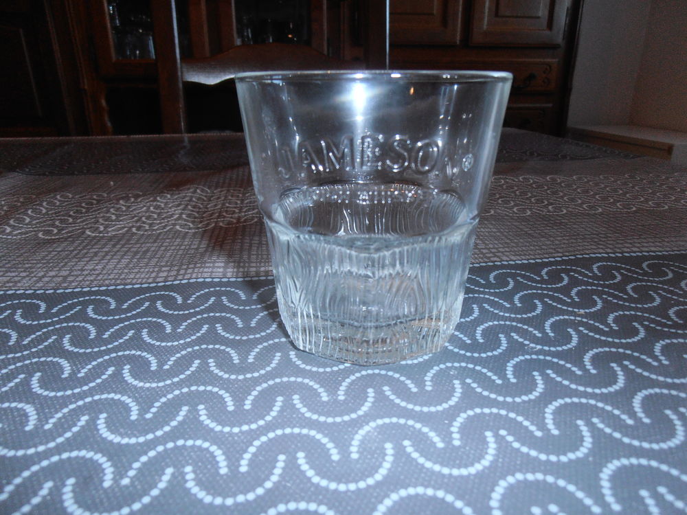 6 verres a whisky jameson 10 Rethel (08)