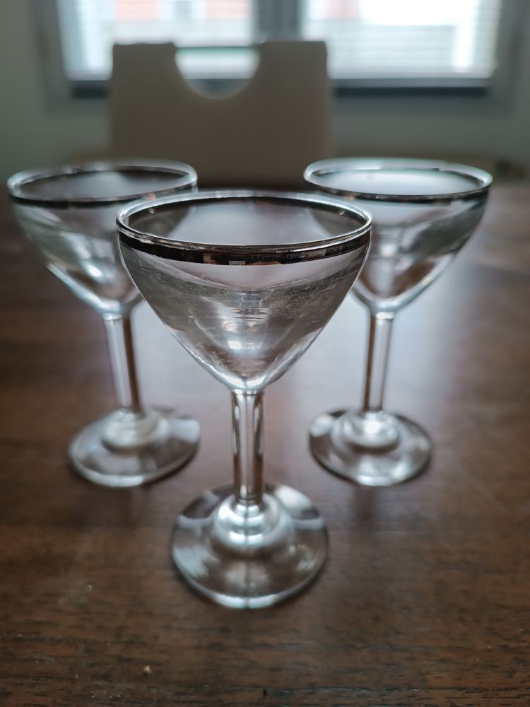 Lot de 3 verres 15 Cruas (07)