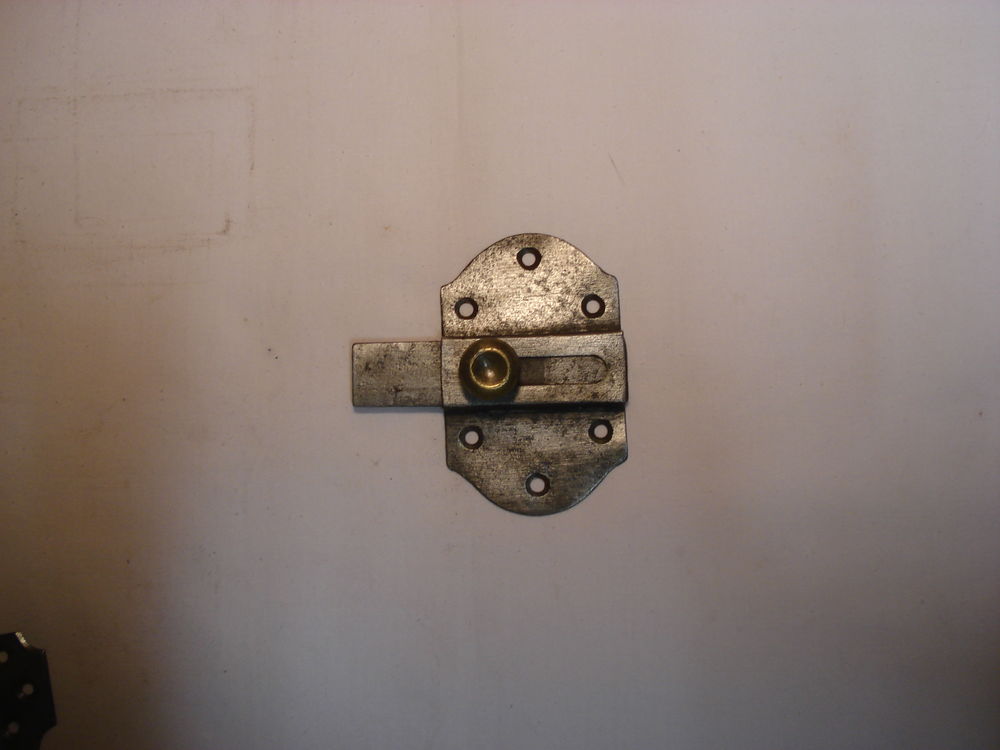 Verrou ancien. 15 B�ziers (34)